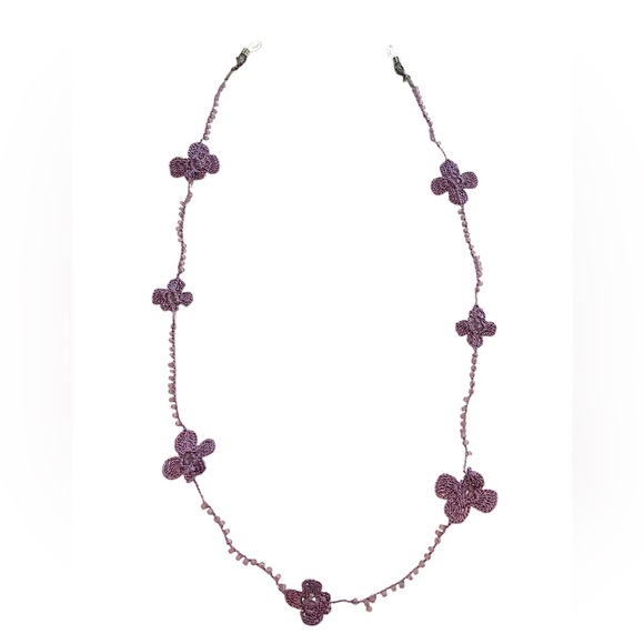 Jewelry - Eyeglasses necklace Holder Purple Flower Beaded crochet